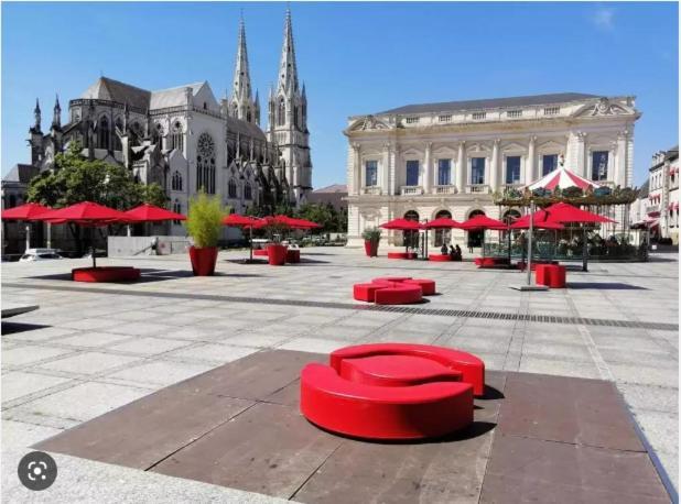 Les arcades Studio Coeur de ville Cholet Exterior foto